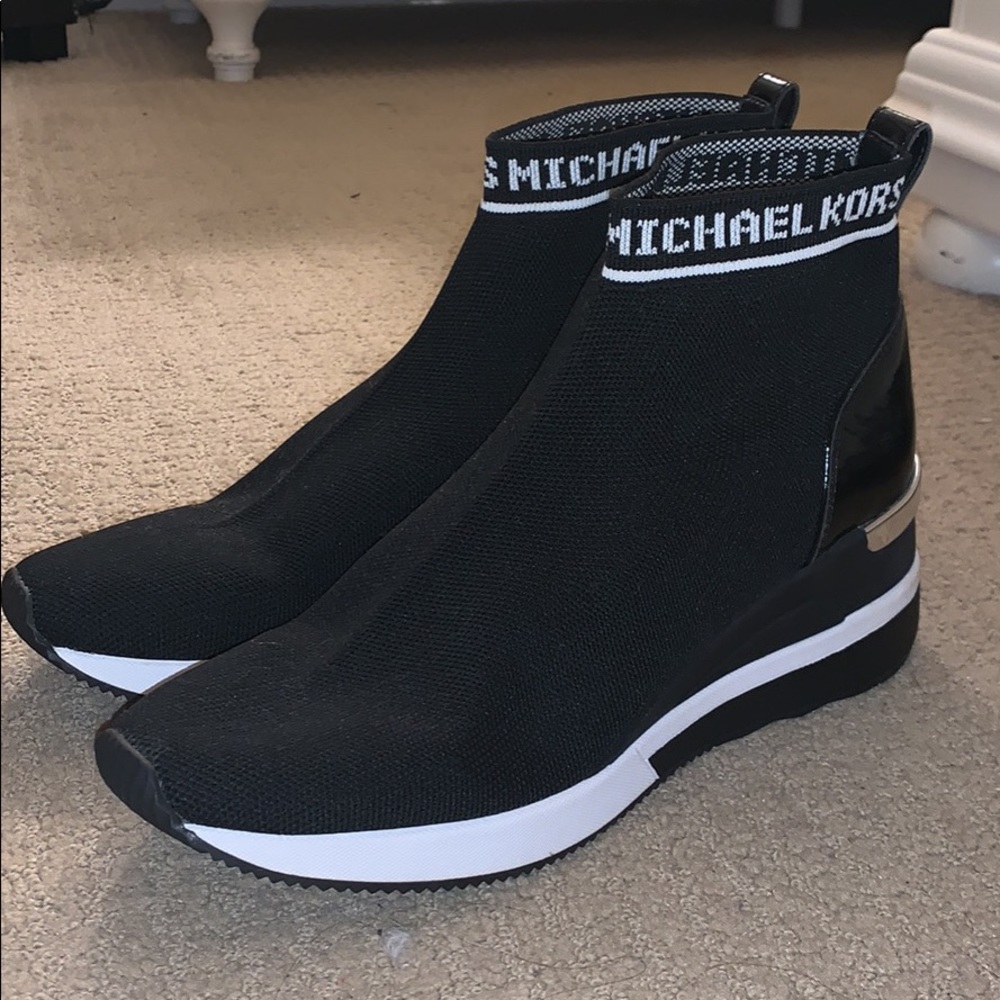 New Michael Kors Skyler Stretch-Knit Sock Sneaker